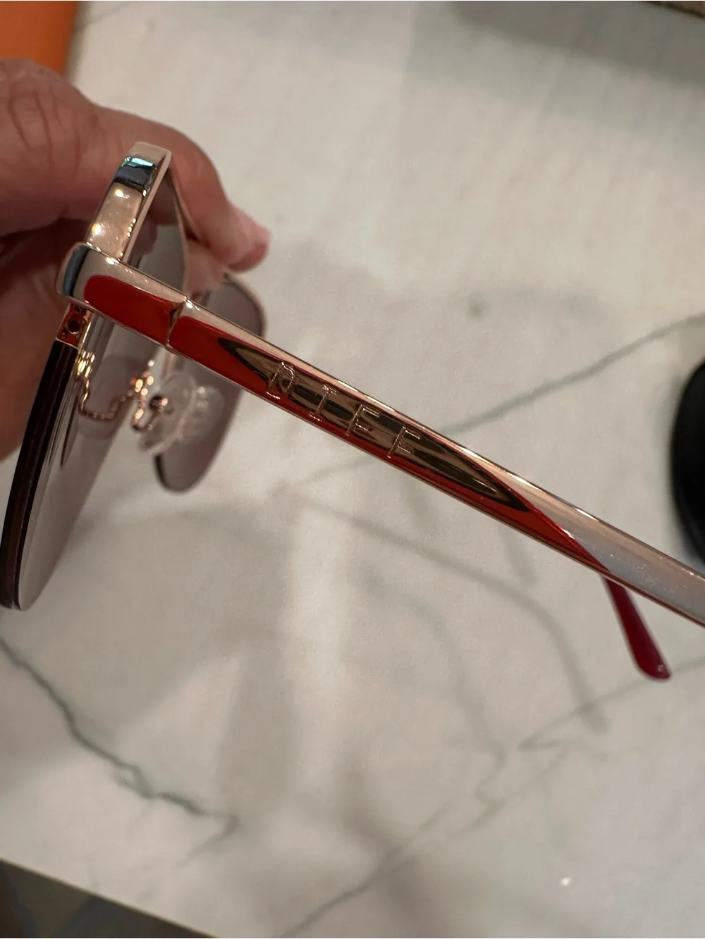DIFF Pink Mirrored Aviator Sunglasses with Case
